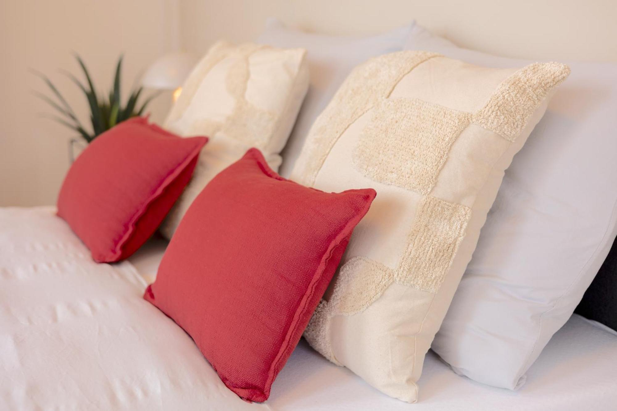 Ferienwohnung Bright 2Br - 5Th Floor, Balcony, Free Parking By Gravity Prag Exterior foto